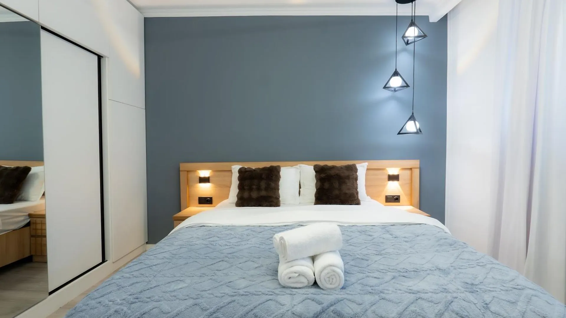 Tiflis Touch - Luxe And Spacious Apartments